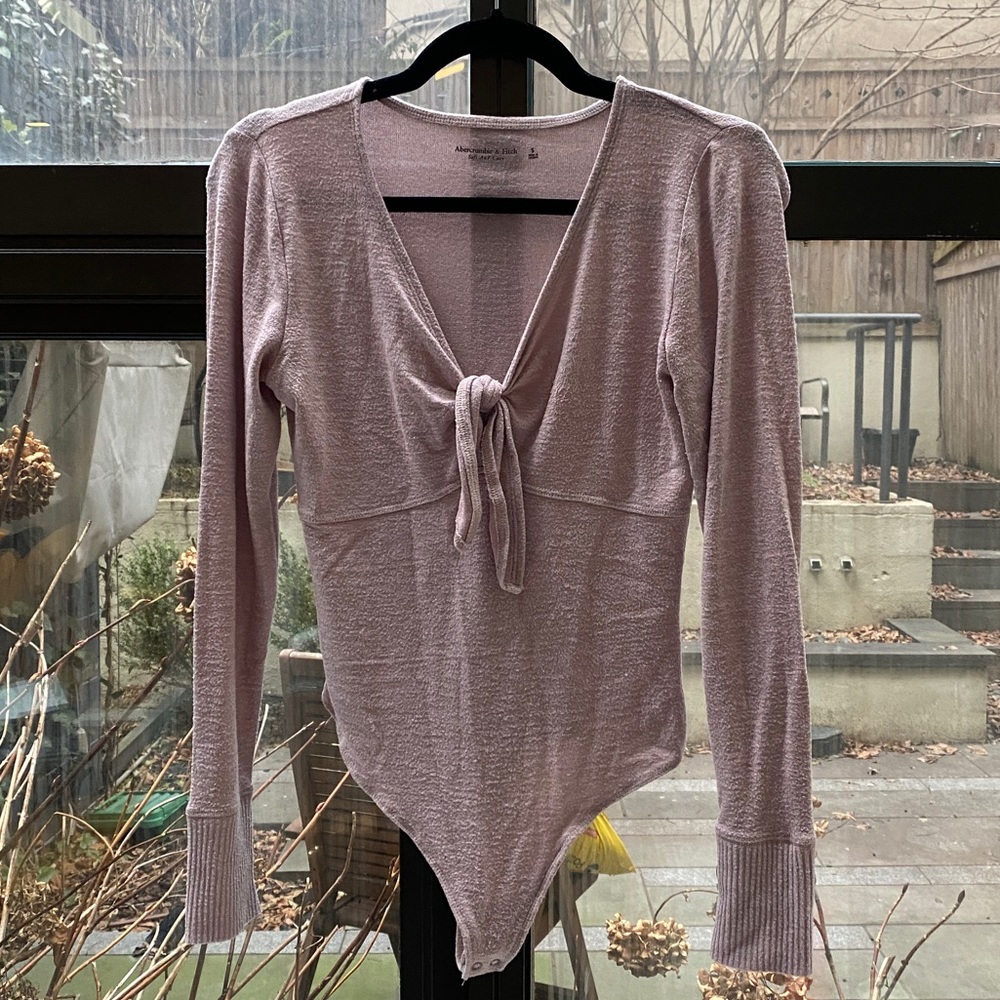 Abercrombie Pink Bodysuit Size Small
